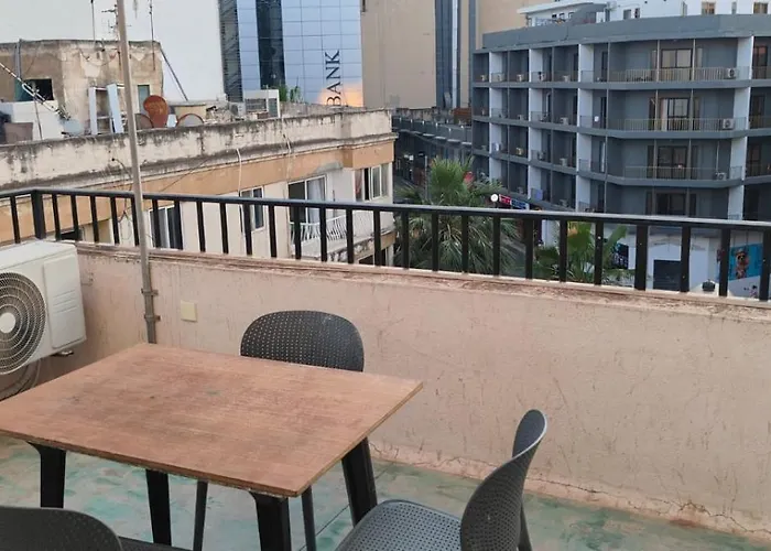 Lovely Paceville C アパート